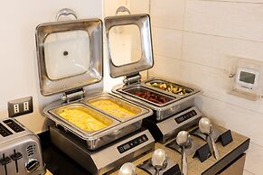 Holiday Inn Santiago - Airport Terminal by IHG