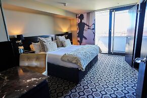 The Vincent Hotel