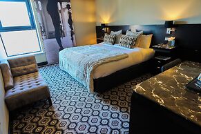The Vincent Hotel