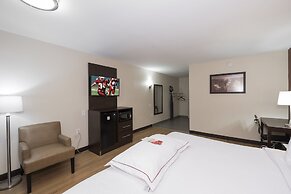 Red Roof PLUS+ Poughkeepsie