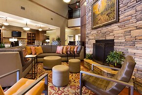 Drury Inn & Suites Flagstaff