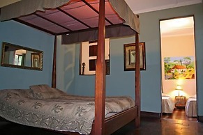 Hemingway Inn