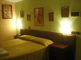 Cascina Garden Hotel