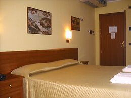Cascina Garden Hotel