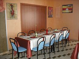 Cascina Garden Hotel