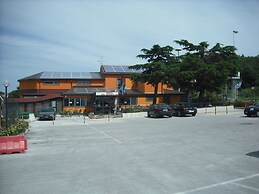 Cascina Garden Hotel