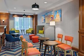 Hampton Inn & Suites Murfreesboro