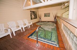 Sweetwater Lift Lodge