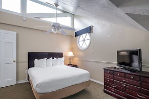 Sweetwater Lift Lodge