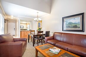 Sweetwater Lift Lodge