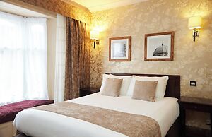Bell Hotel & Inn by Greene King Inns