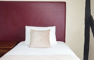 Bell Hotel & Inn by Greene King Inns
