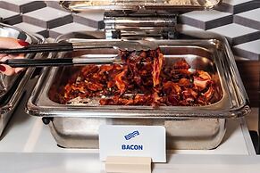 Holiday Inn Express Maspeth by IHG