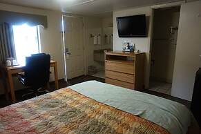 Pearsall Executive Inn