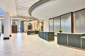 Renaissance® Phoenix Glendale Hotel & Conference Center