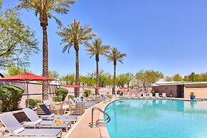 Renaissance Phoenix Glendale Hotel & Spa