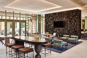 Renaissance® Phoenix Glendale Hotel & Conference Center