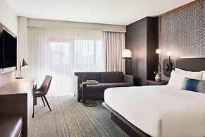 Renaissance® Phoenix Glendale Hotel & Conference Center