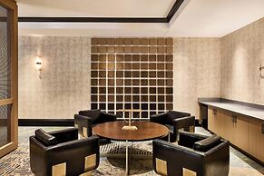 Renaissance® Phoenix Glendale Hotel & Conference Center