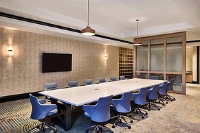 Renaissance® Phoenix Glendale Hotel & Conference Center
