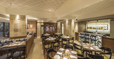 The International by Tunga
