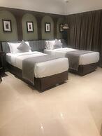 The International by Tunga