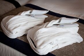 Radisson Blu Waterfront Hotel, Jersey