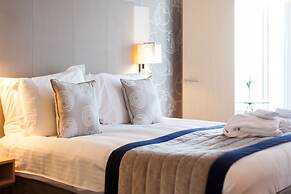 Radisson Blu Waterfront Hotel, Jersey