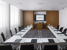 Radisson Blu Waterfront Hotel, Jersey