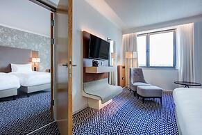 Radisson Blu Waterfront Hotel, Jersey