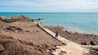 Radisson Blu Waterfront Hotel, Jersey