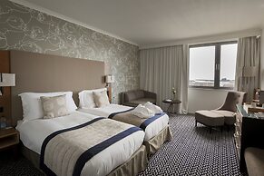 Radisson Blu Waterfront Hotel, Jersey