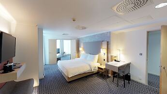 Radisson Blu Waterfront Hotel, Jersey