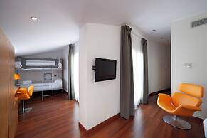 Petit Palace Plaza Malaga Hotel