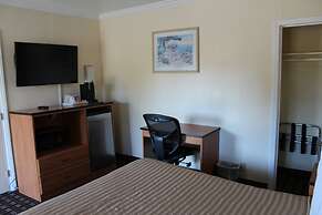 Riverside Inn & Suites Santa Cruz