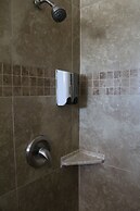 Riverside Inn & Suites Santa Cruz