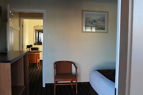 Riverside Inn & Suites Santa Cruz