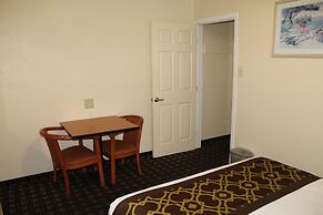 Riverside Inn & Suites Santa Cruz