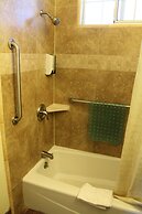 Riverside Inn & Suites Santa Cruz