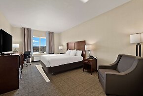 Comfort Inn & Suites Airport