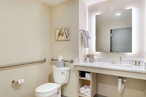 Best Western Plus Crossroads Inn & Suites