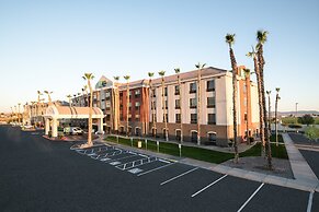 Holiday Inn Express & Suites Yuma by IHG