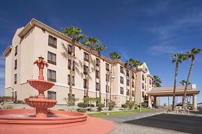 Holiday Inn Express & Suites Yuma by IHG