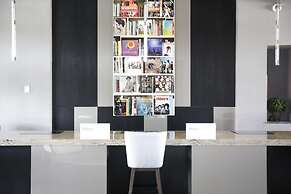 The Rewind West Des Moines, Tapestry Collection by Hilton