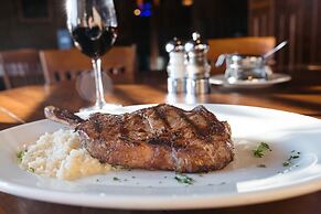 The Rewind West Des Moines, Tapestry Collection by Hilton