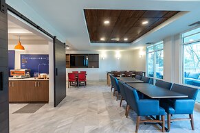 Holiday Inn Express & Suites Asheville Downtown by IHG