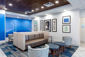 Holiday Inn Express & Suites Asheville Downtown by IHG