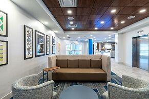 Holiday Inn Express & Suites Asheville Downtown by IHG