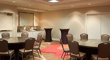 Hampton Inn & Suites Pittsburgh-Meadow Lands