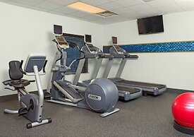 Hampton Inn & Suites Pittsburgh-Meadow Lands